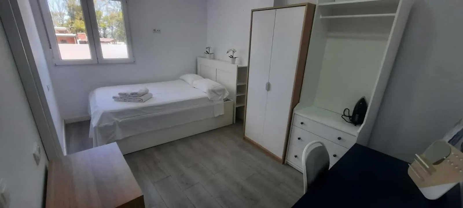 Atico Con Terraza Frente Playa Pedregalejo Apartment Malaga Spain